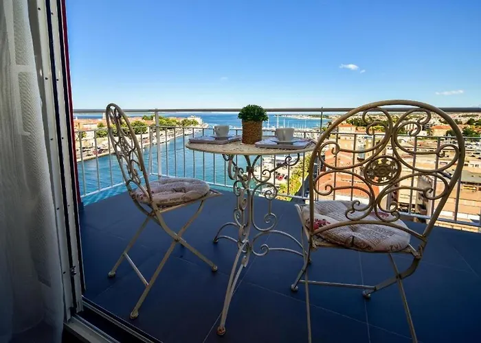 招待所 Aurora & Tramonto