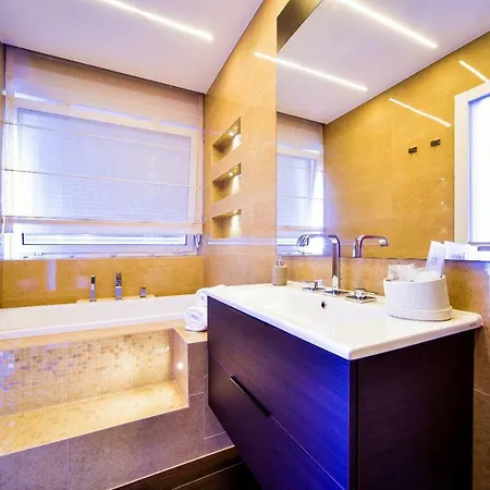 Pensionat Aurora & Tramonto 4*