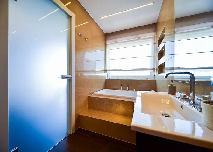 Gostinjska kuća Aurora & Tramonto 4*